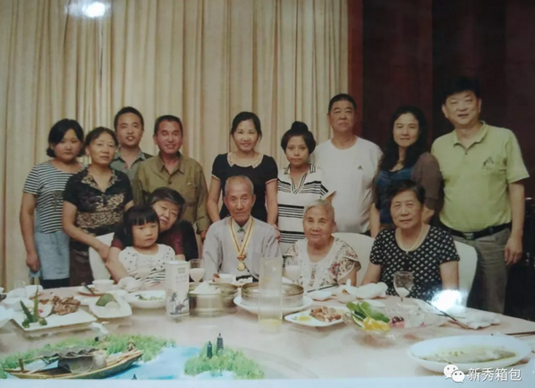 1530586384988827.png blob.png